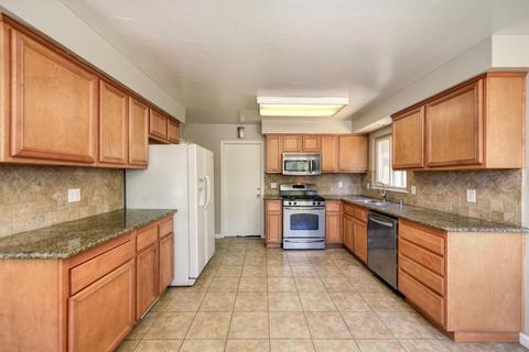 6012 Ellerslee Dr, Carmichael, CA 95608 photo 5