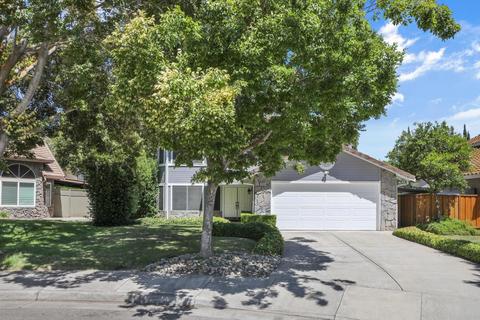 880 Lassen Ct, Tracy, CA 95376 photo 2