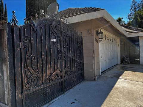 3045 Coppertree Ct, Merced, CA 95340 photo 3