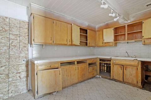 330 E Lowell Ave, Tracy, CA 95376 photo 9