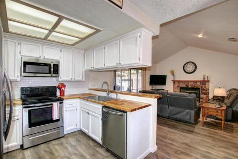 7845 Caber Way, Antelope, CA 95843 photo 10