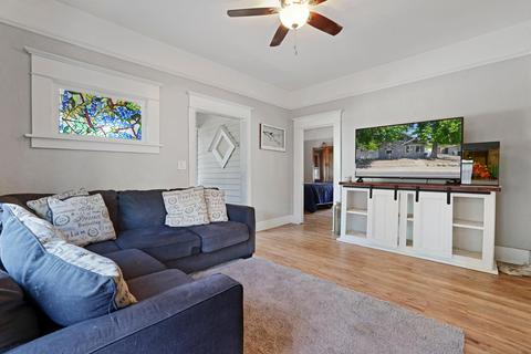 902 Tully Rd, Modesto, CA 95350 photo 15