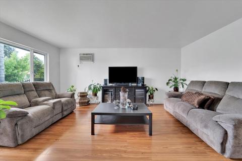 2006 Bikini Ave, San Jose, CA 95122 photo 5