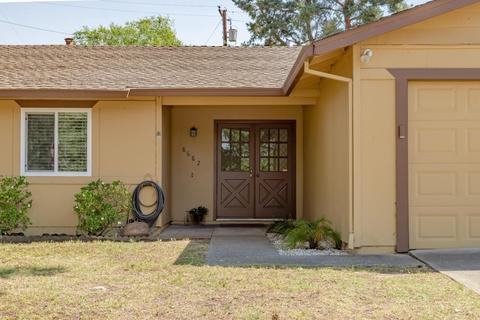 8682 Pardillo Ave, Orangevale, CA 95662 photo 2