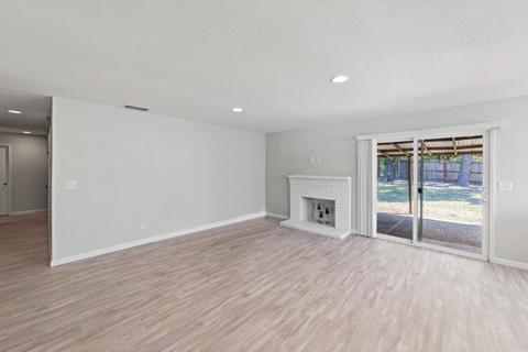 8682 Pardillo Ave, Orangevale, CA 95662 photo 4