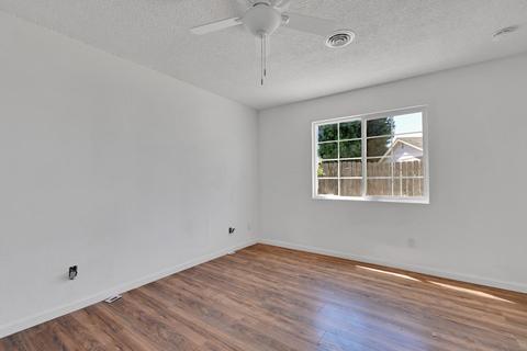 1884 Meadow Ct, Olivehurst, CA 95961 photo 21