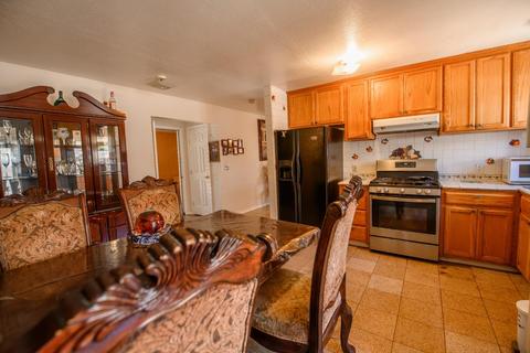 704 Glen Ave, Modesto, CA 95358 photo 9