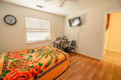 704 Glen Ave, Modesto, CA 95358 photo 13