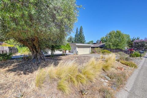 2705 Panay Ct, Carmichael, CA 95608 photo 2