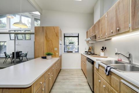 909 Fordham Dr, Davis, CA 95616 photo 18