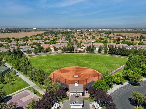 2489 Gardenstone, Manteca, CA 95336 photo 43