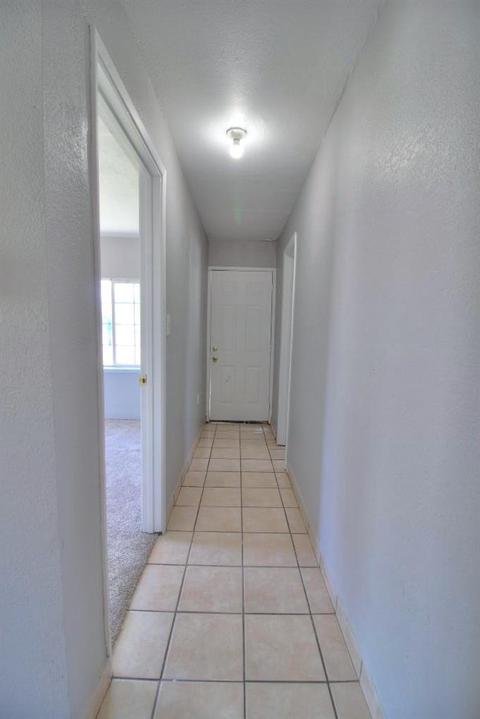 215 Amador Ave, Modesto, CA 95358 photo 25