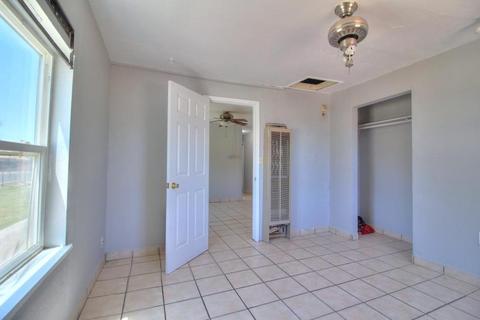 215 Amador Ave, Modesto, CA 95358 photo 27