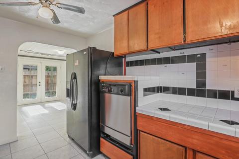 235 E Fairmont Ave, Modesto, CA 95354 photo 17