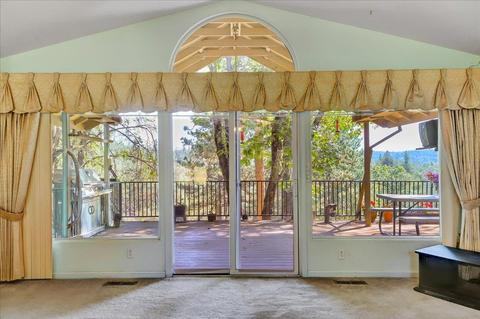 14401 Frontier Ln, Grass Valley, CA 95949 photo 7