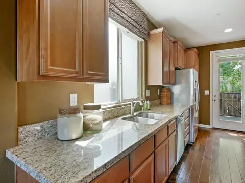 3640 Santo Ter, Davis, CA 95618 photo 6