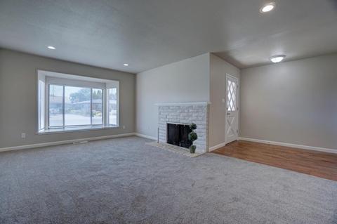 1146 Devine Dr, Lodi, CA 95240 photo 2