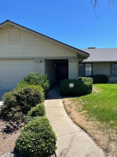 3832 Wild Palms Dr, Modesto, CA 95355 photo 3