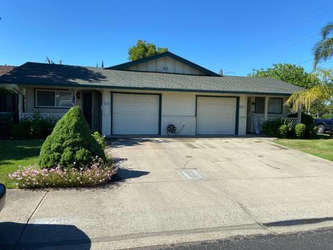2450 Yosemite Dr, Lodi, CA 95242 photo 1