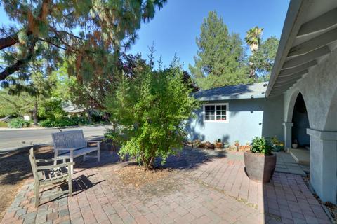 3004 Loyola Dr, Davis, CA 95618 photo 4