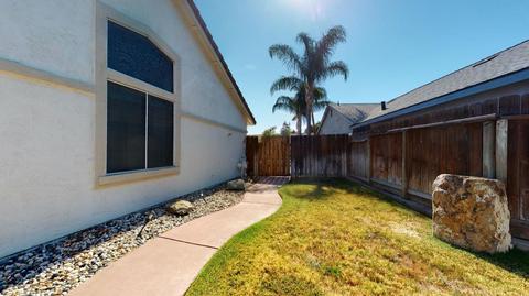 3537 Hallsboro Ct, Modesto, CA 95357 photo 6