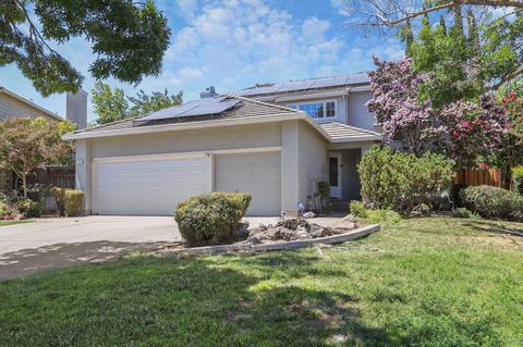 1390 Parkside Dr, Tracy, CA 95376 photo 1