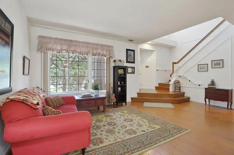 1390 Parkside Dr, Tracy, CA 95376 photo 4