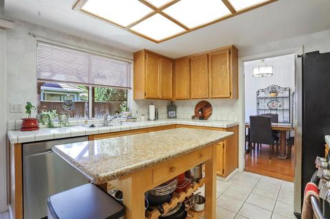 1390 Parkside Dr, Tracy, CA 95376 photo 12