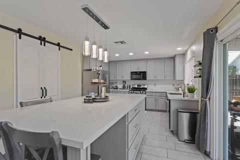 1663 Ray Wise Ln, Tracy, CA 95376 photo 13
