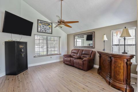 2049 Sheldon Dr, Modesto, CA 95350 photo 9
