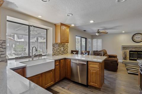 2049 Sheldon Dr, Modesto, CA 95350 photo 14