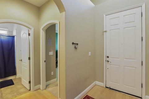 4045 Almendro Ct, Modesto, CA 95356 photo 9
