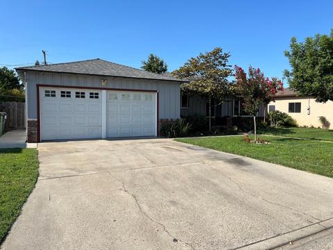 380 Wayside Dr, Turlock, CA 95380 photo 2