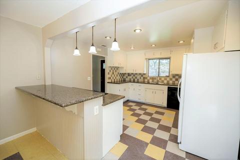 380 Wayside Dr, Turlock, CA 95380 photo 8