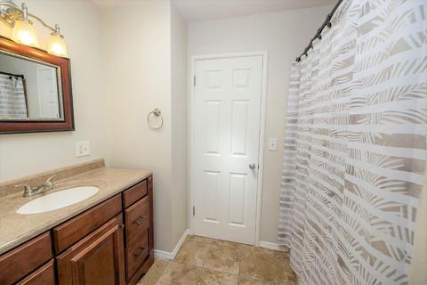 380 Wayside Dr, Turlock, CA 95380 photo 28