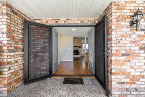 504 W Union Ave, Modesto, CA 95356 photo 6