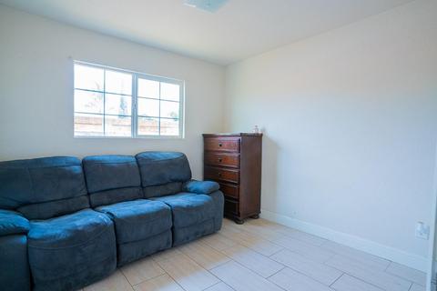 5121 Bloomfield Dr, Keyes, CA 95328 photo 8