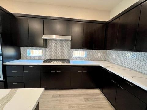 1284 Laurel Dr, Manteca, CA 95336 photo 2