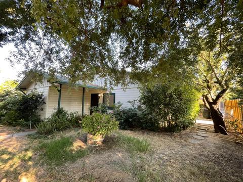 1918 Michel Ave, Modesto, CA 95358 photo 2