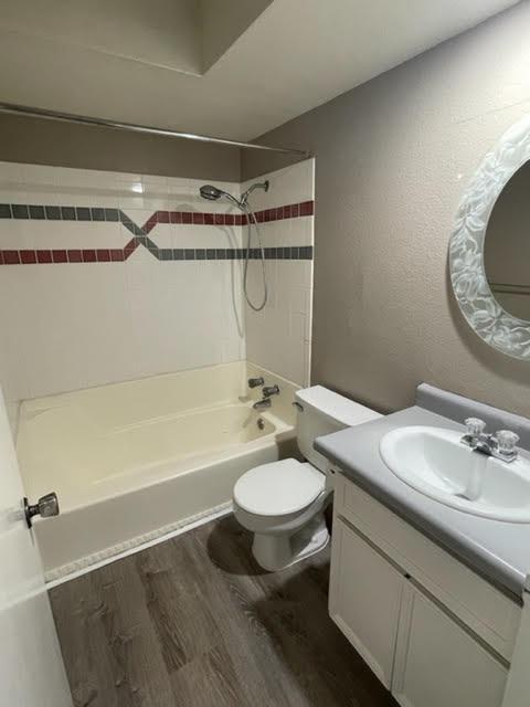 3701 Colonial Dr #204, Modesto, CA 95356 photo 19