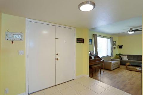 144 Carmel Way, Tracy, CA 95376 photo 4