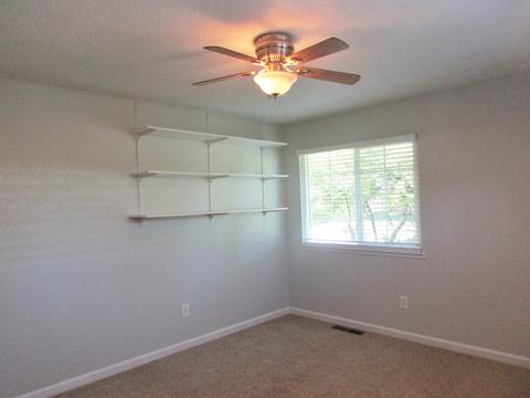 106 Clover Ln, Modesto, CA 95351 photo 32