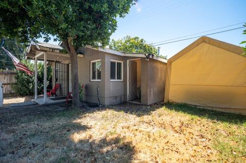 940 E Main St, Turlock, CA 95380 photo 13