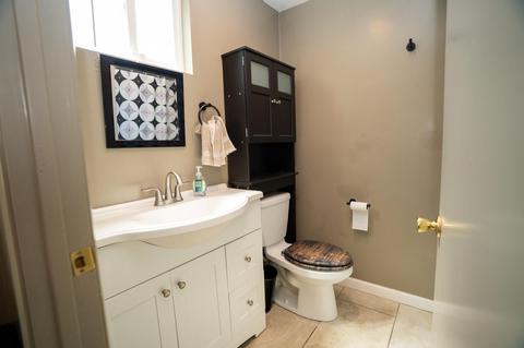 940 E Main St, Turlock, CA 95380 photo 12