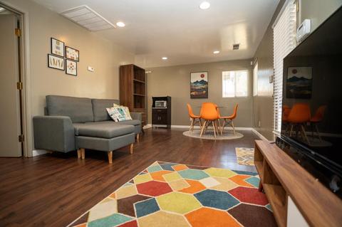 940 E Main St, Turlock, CA 95380 photo 4