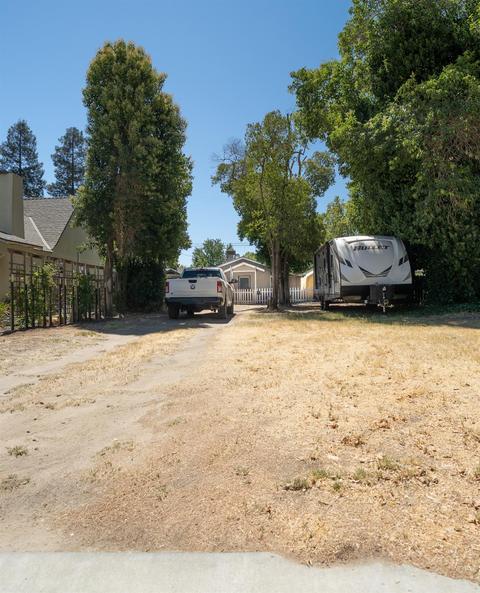 940 E Main St, Turlock, CA 95380 photo 22