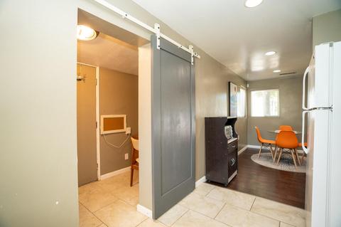 940 E Main St, Turlock, CA 95380 photo 10