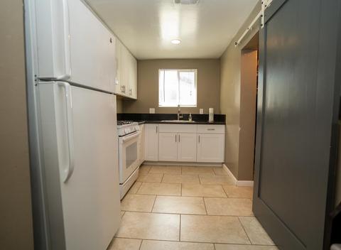 940 E Main St, Turlock, CA 95380 photo 7