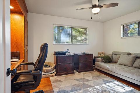4330 Paradise Dr, Carmichael, CA 95608 photo 24
