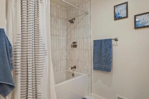 4330 Paradise Dr, Carmichael, CA 95608 photo 29